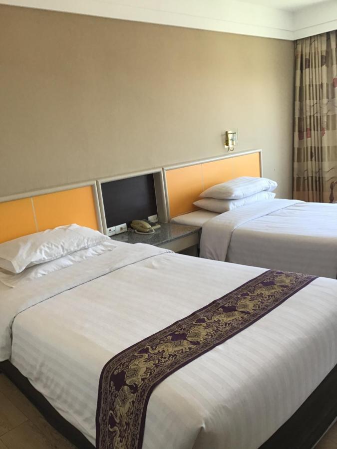 Tonkoon Hotel Udon Thani Exterior foto